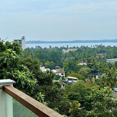 Coastline Mirissa Boutique Hotel And Spa Екстериор снимка