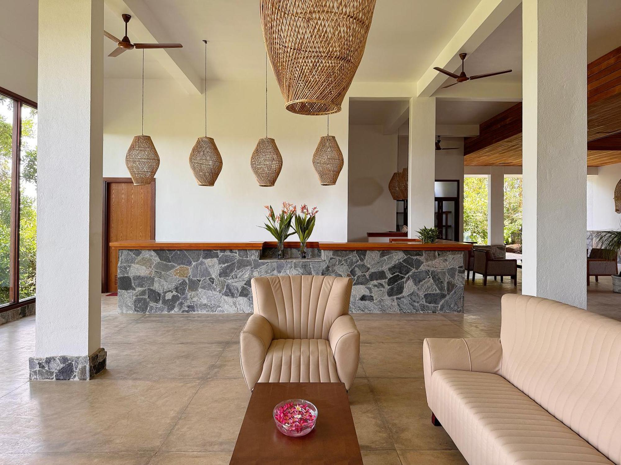 Coastline Mirissa Boutique Hotel And Spa Екстериор снимка