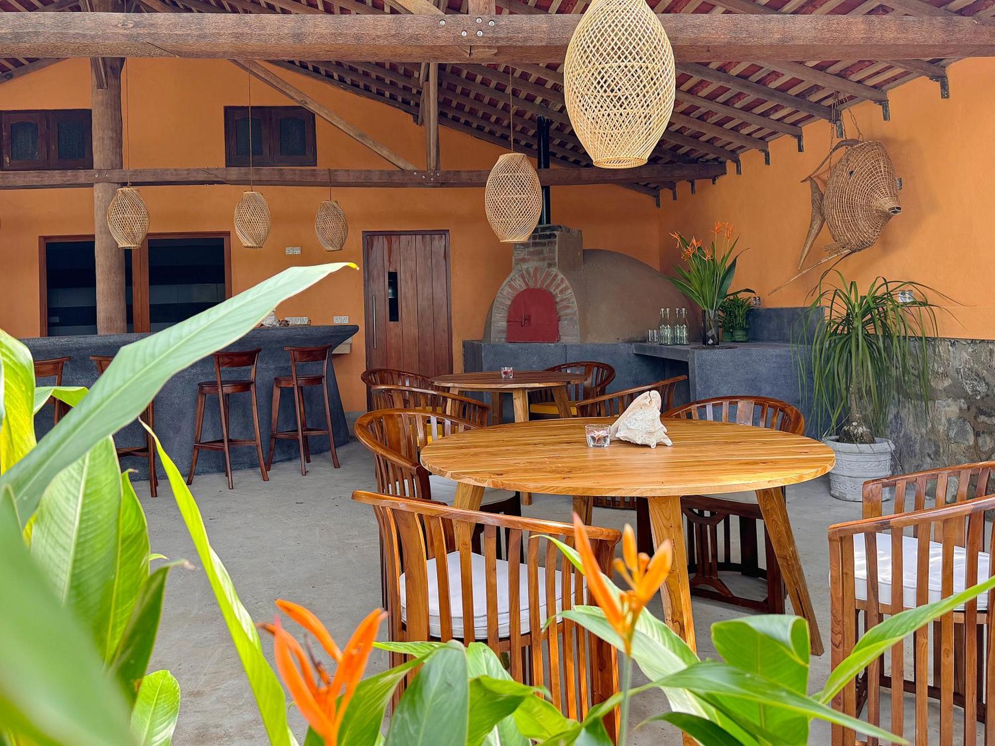 Coastline Mirissa Boutique Hotel And Spa Екстериор снимка