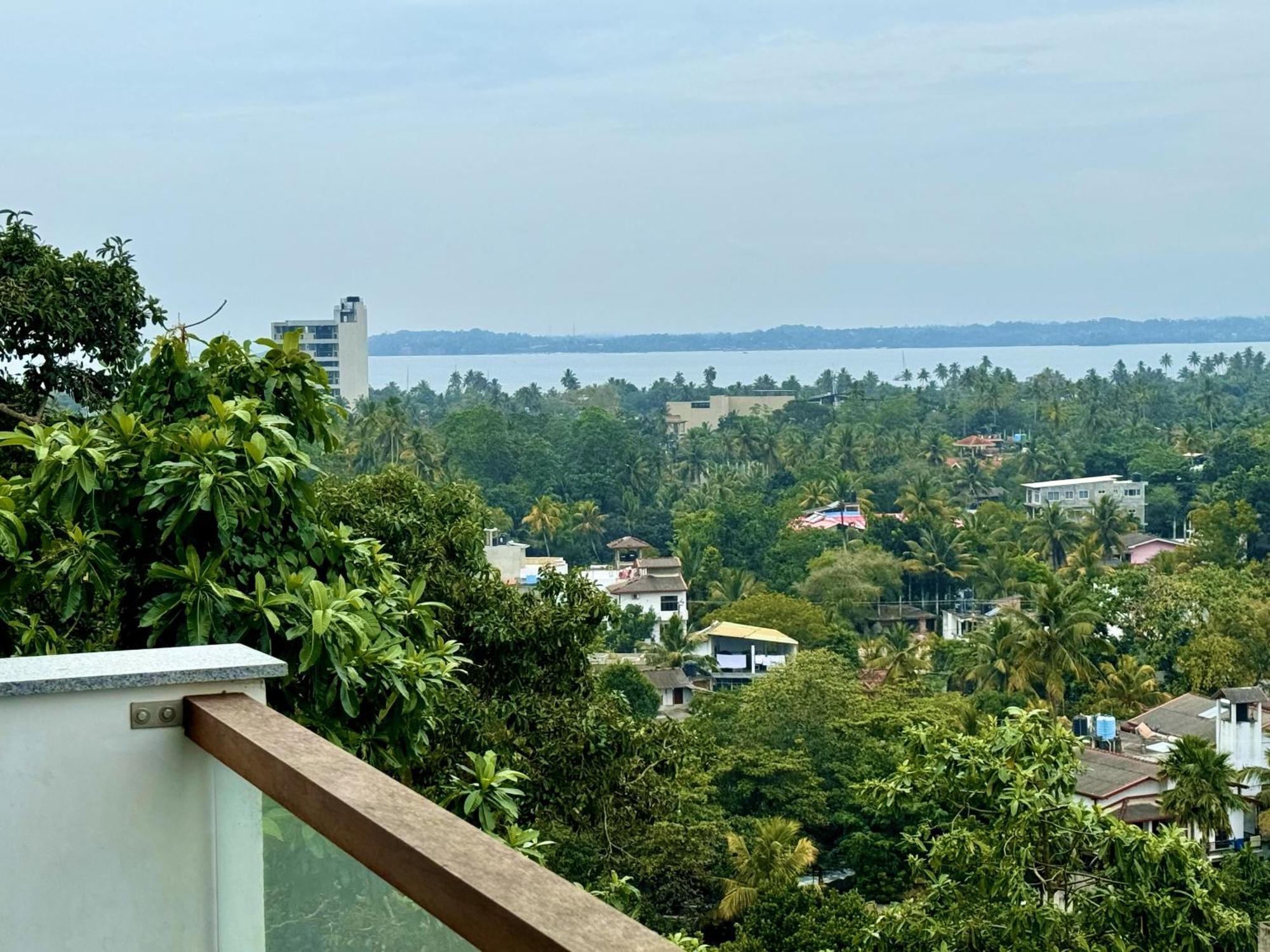 Coastline Mirissa Boutique Hotel And Spa Екстериор снимка