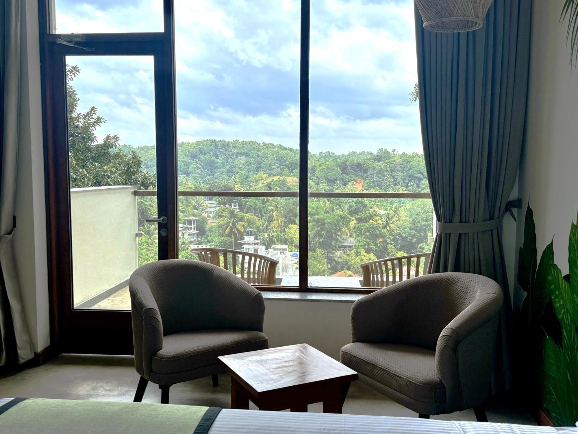 Coastline Mirissa Boutique Hotel And Spa Стая снимка