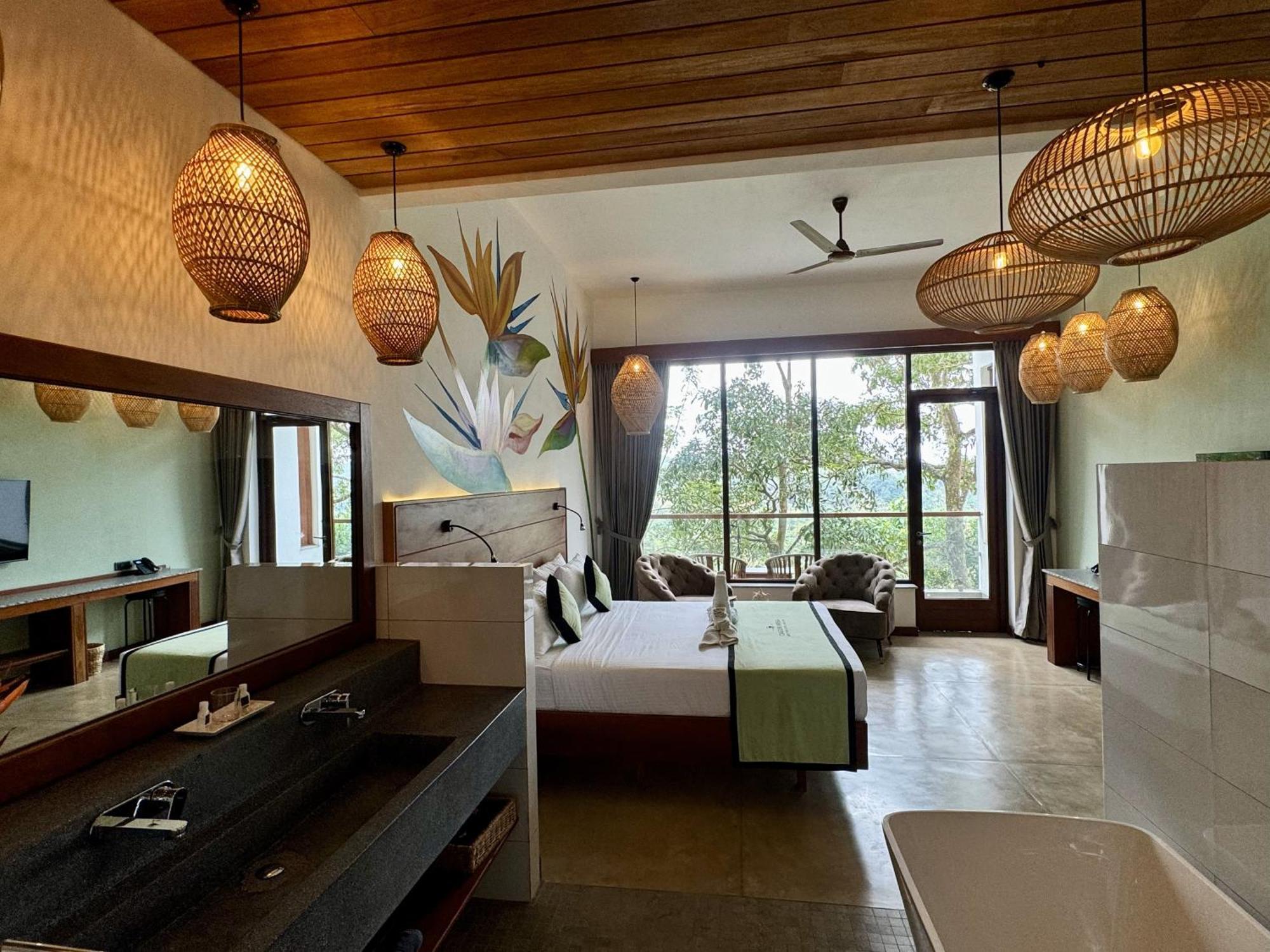 Coastline Mirissa Boutique Hotel And Spa Стая снимка