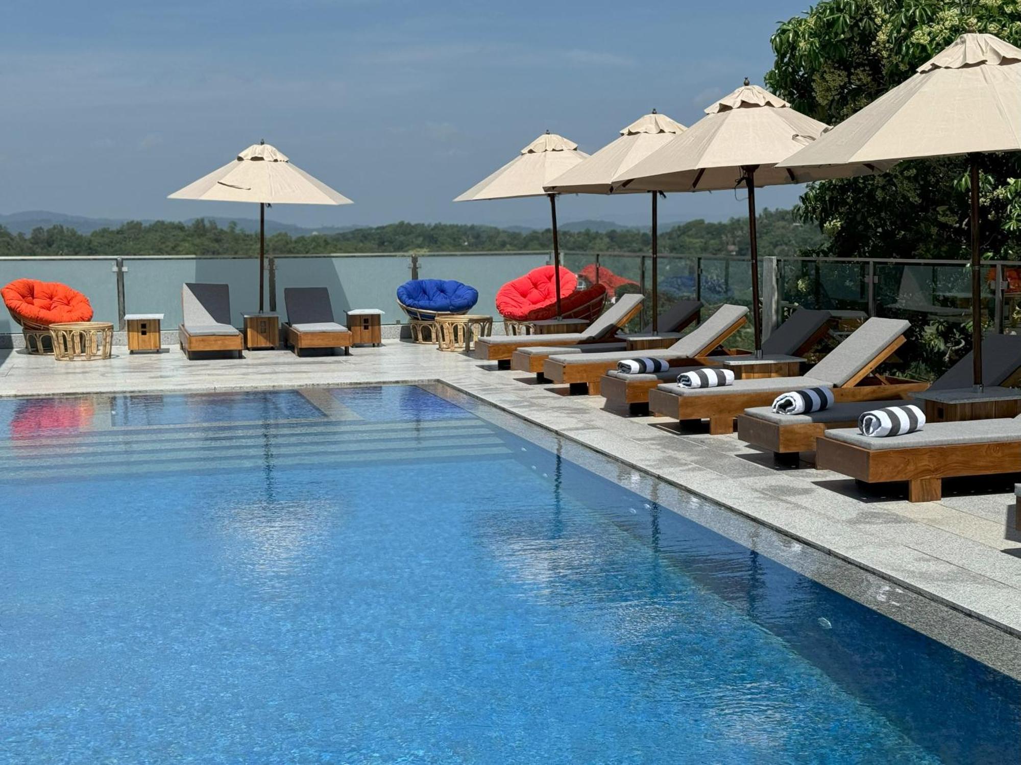 Coastline Mirissa Boutique Hotel And Spa Екстериор снимка
