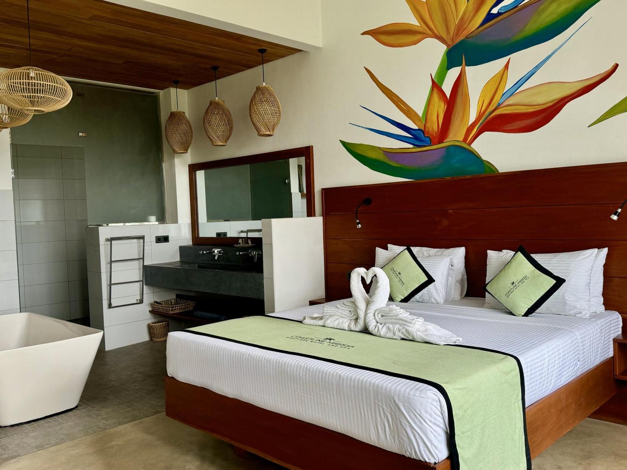 Coastline Mirissa Boutique Hotel And Spa Стая снимка