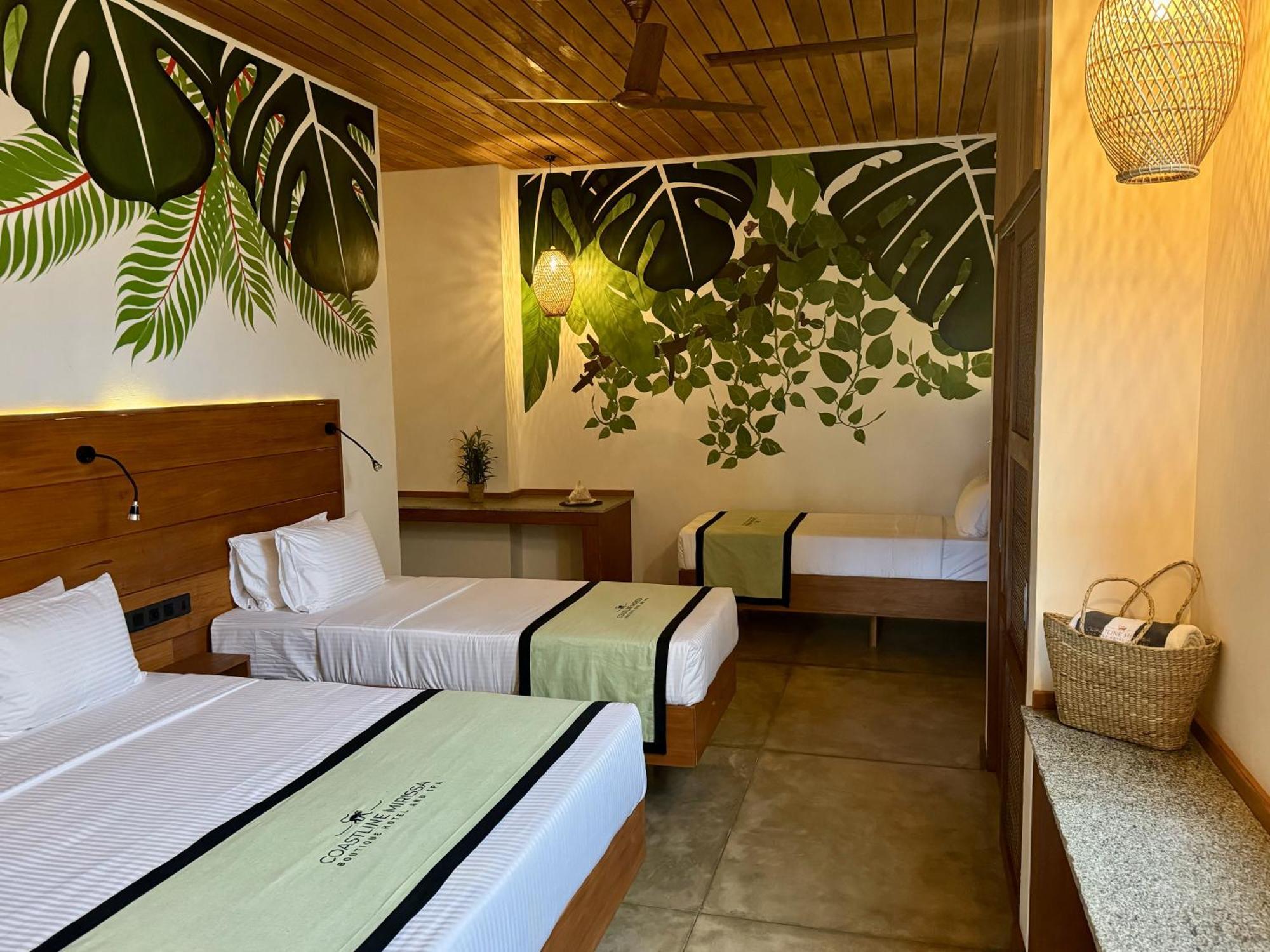Coastline Mirissa Boutique Hotel And Spa Стая снимка